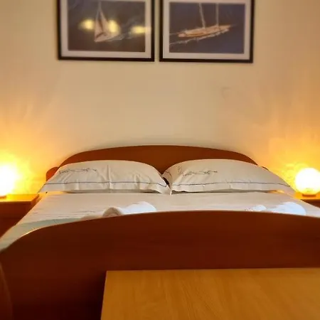 Anamarija Apartman