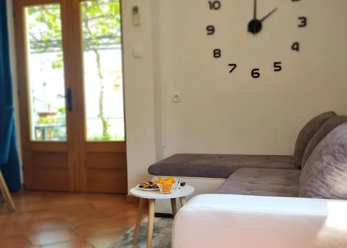 Anamarija Апартаменты